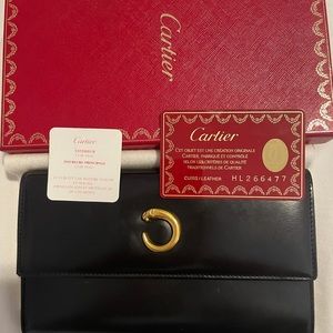 Cartier Panther  trifold long wallet 💯 authentic.